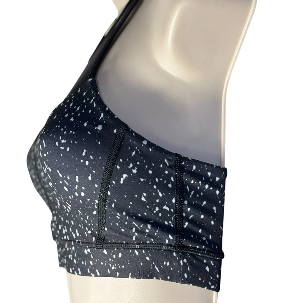 LULULEMON High Neck Mesh Bra SIZE 2 Black white EEUC RACERBACK MESH